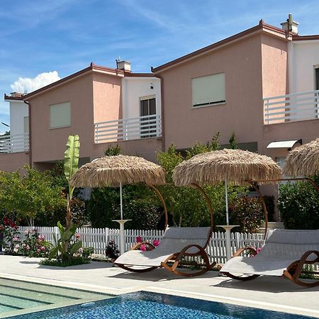 Tea Residence, Gjiri I Lalzit Apartments Durrës Eksteriør bilde