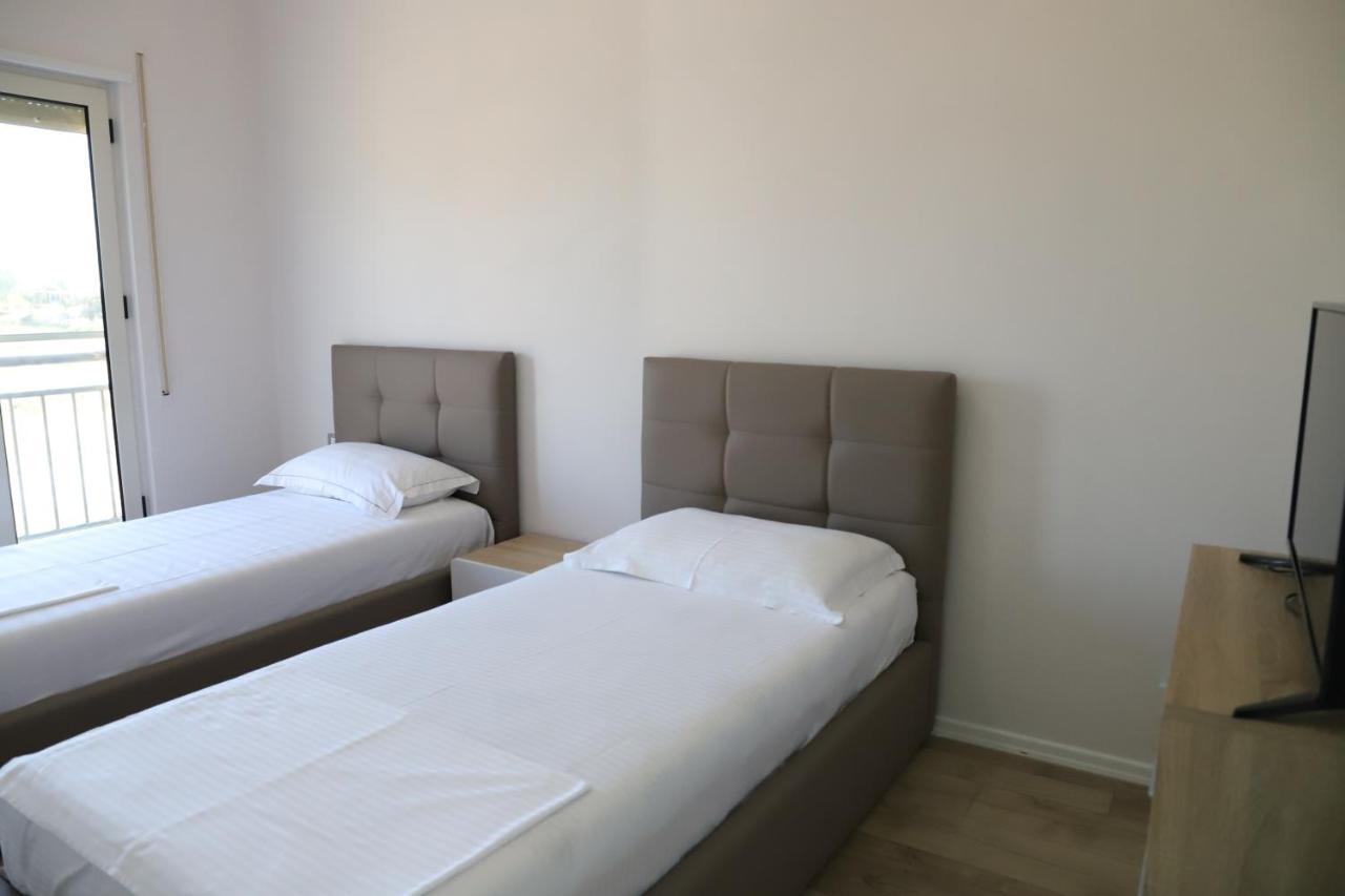 Tea Residence, Gjiri I Lalzit Apartments Durrës Eksteriør bilde