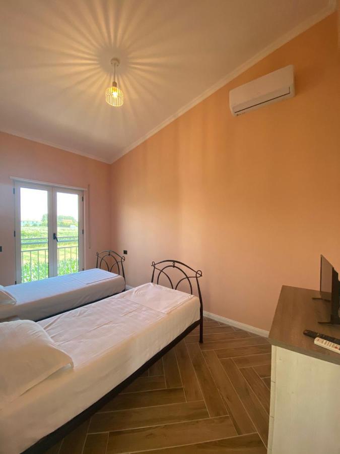 Tea Residence, Gjiri I Lalzit Apartments Durrës Eksteriør bilde