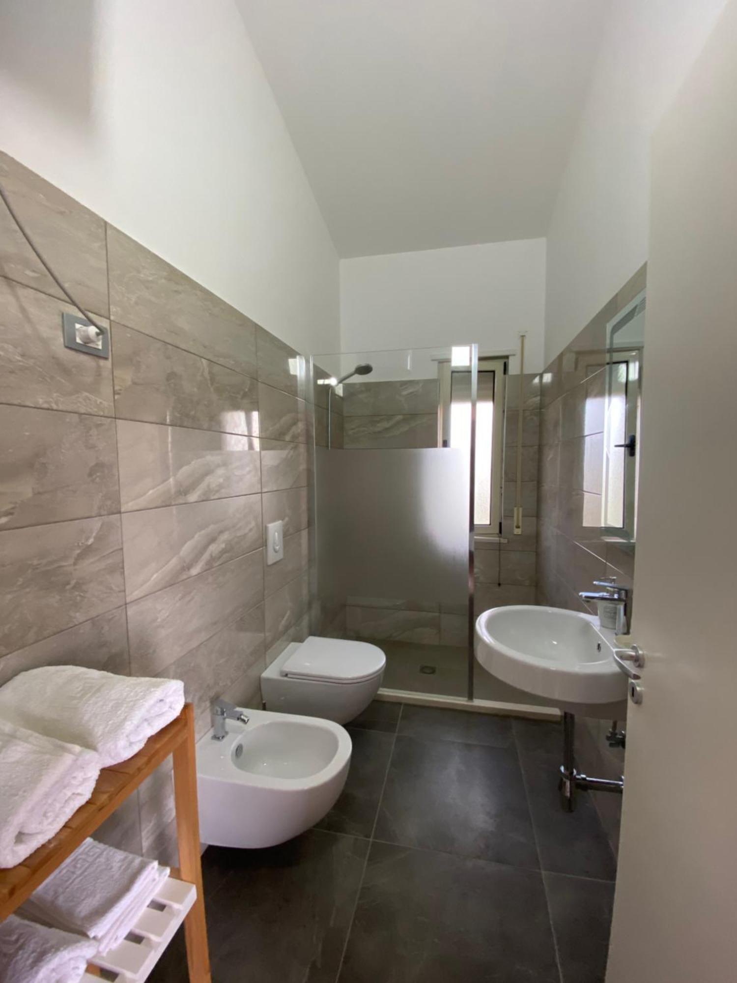 Tea Residence, Gjiri I Lalzit Apartments Durrës Eksteriør bilde