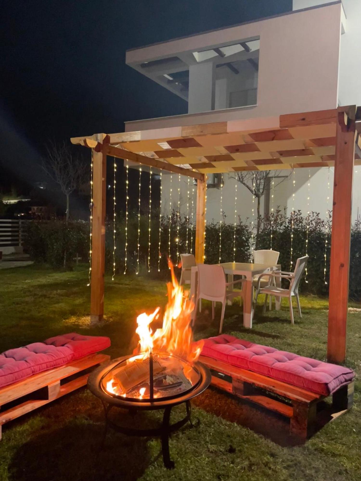 Tea Residence, Gjiri I Lalzit Apartments Durrës Eksteriør bilde