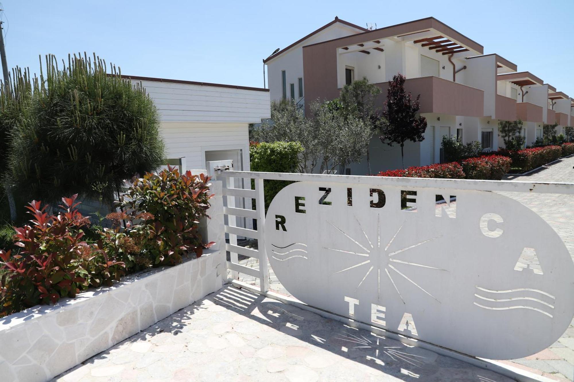 Tea Residence, Gjiri I Lalzit Apartments Durrës Eksteriør bilde