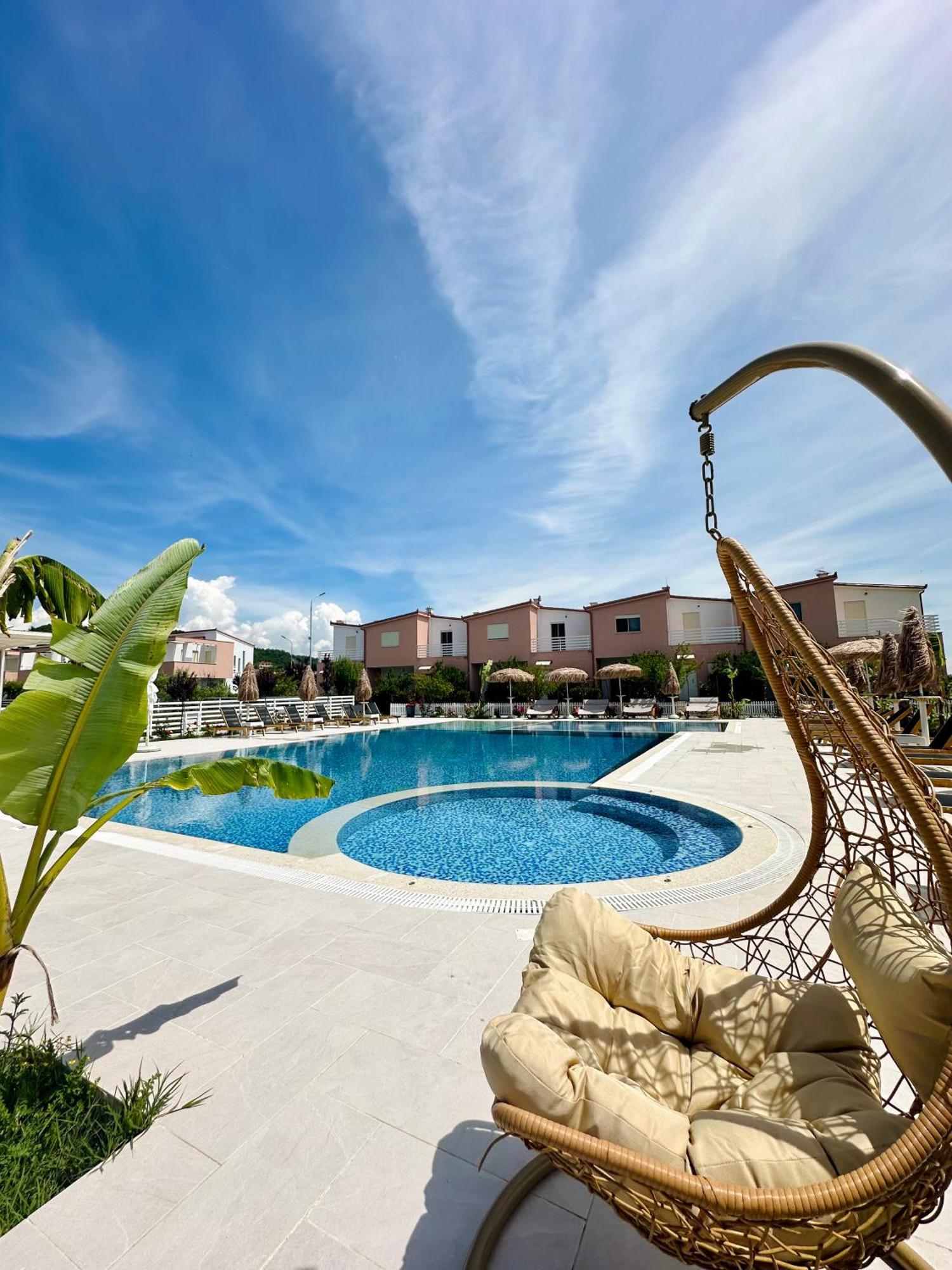 Tea Residence, Gjiri I Lalzit Apartments Durrës Eksteriør bilde
